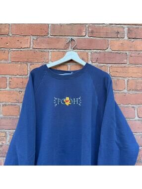 vintage Winnie the Pooh embroidered crewneck sweatshirt XXXL
